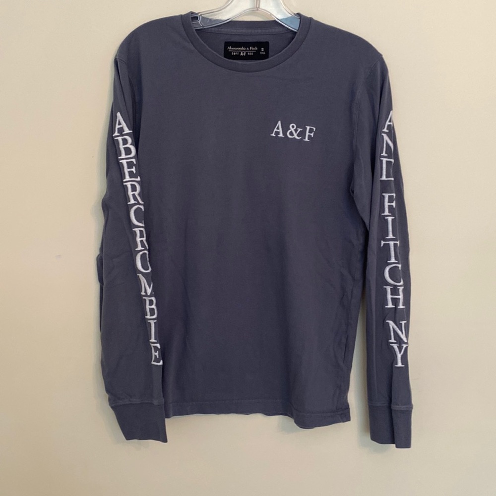 Abercrombie & Fitch Long Sleeve TShirt
